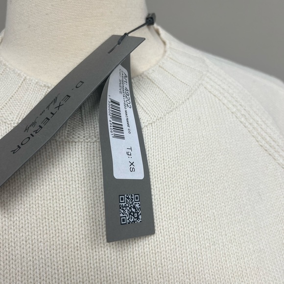 D. Exterior Cashmere Blend Women’s Sweater in White - Picture 3 of 6